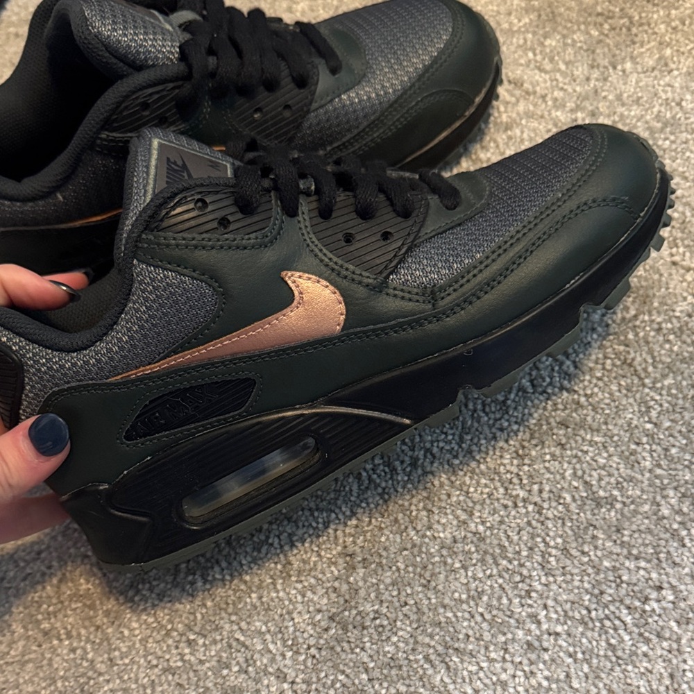 Women's Black and Green Sneakers